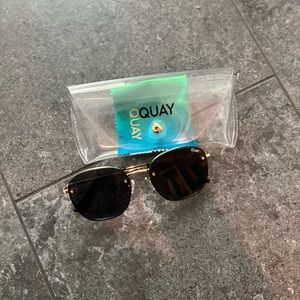 Quay Australia Jezabell Rimless (Gold/Smoke)